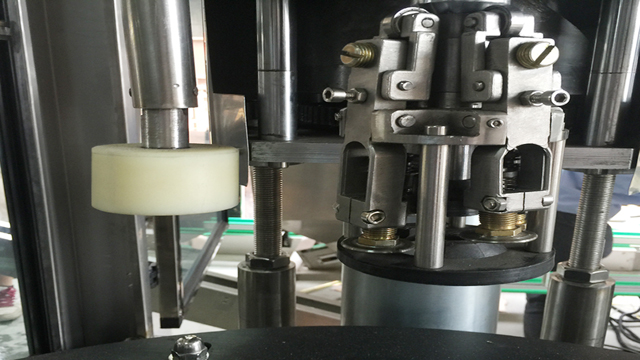 கேப்பர் உபகரணங்கள்.jpg