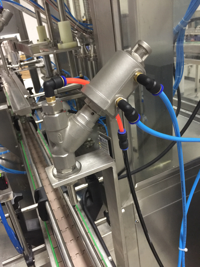 நிரப்பும் போது இணைப்புக்கான எரிவாயு சுத்திகரிப்பு அமைப்பு.jpg