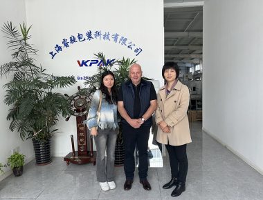 இங்கிலாந்து வாடிக்கையாளர்கள்