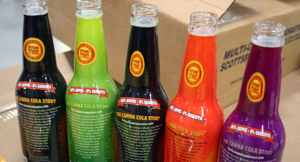 shrinkage labeler equipment for water bottles பாட்டில்_கழுத்து_சுருக்க_ஸ்லீவ்_டிஸ்டோர்ஷன்1.jpg