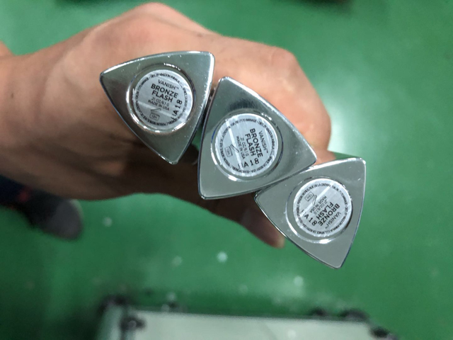 NO3 லேபிளிங் மாதிரிகள் lipstick.jpg