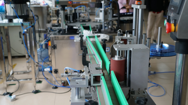 நிரப்புதல் கேப்பிங் labeling.jpg