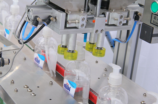 screw capping machine திருகு கேப்பர் உபகரணங்கள்.jpg