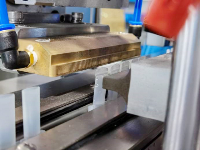 TUBE SEALING நெருக்கமான படங்கள்.jpg