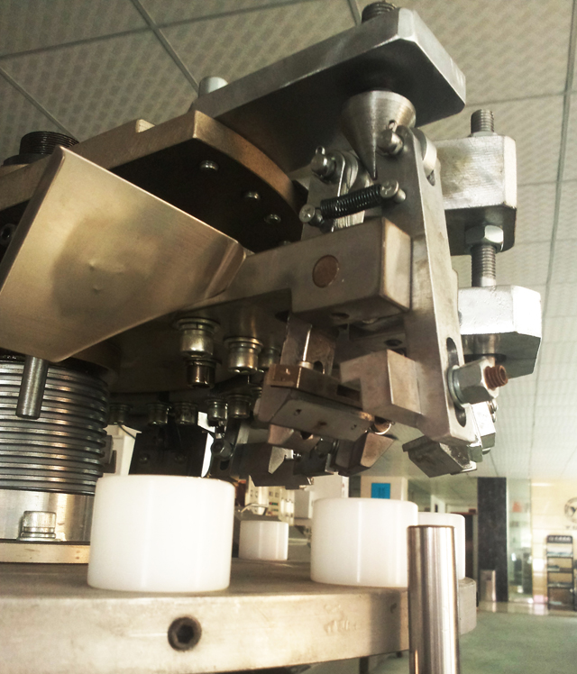 sealer part for metal hose உலோக குழாய்களுக்கு சீல் நிரப்புதல்.jpg