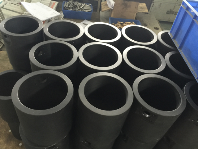 வெவ்வேறு அளவிலான ஜாடிகளுக்கான அச்சு.jpg