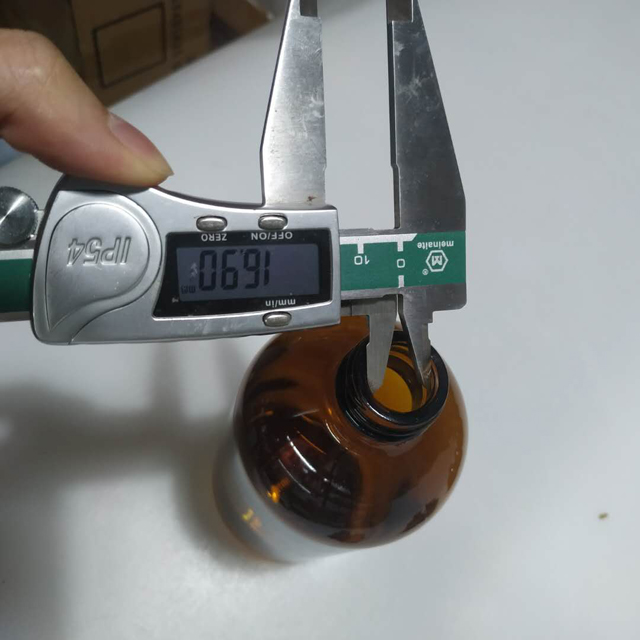 பாட்டில்கள் மாதிரிகள் (2).jpg