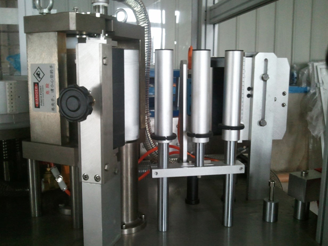 லேபிள்கள் விநியோக அமைப்பு.jpg