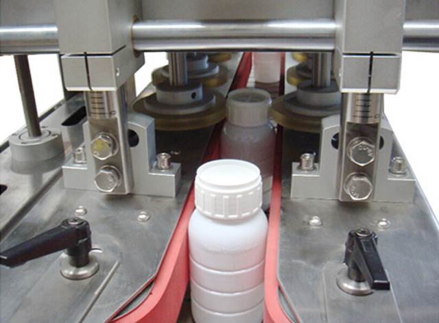 திருகு மூடுதல் உபகரணங்கள்.jpg