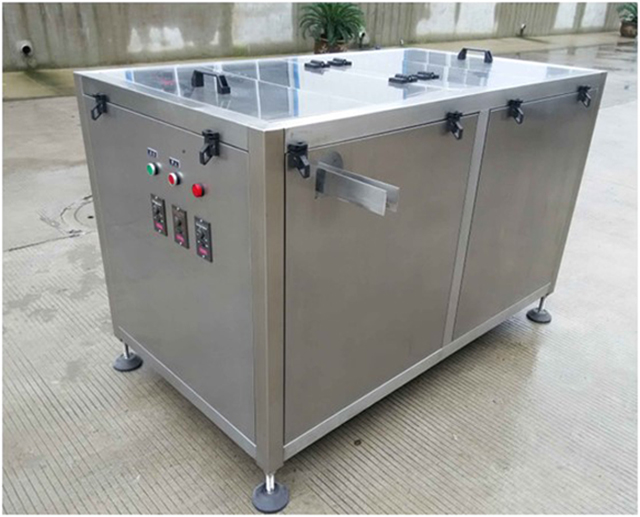 பாட்டில்களை ஊட்டுவதற்கான அன்ஸ்க்ராம்ப்ளர்.jpg