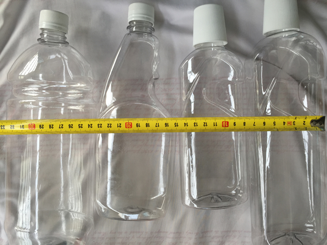 லேபிள்கள் மற்றும் பாட்டில்கள்.jpg