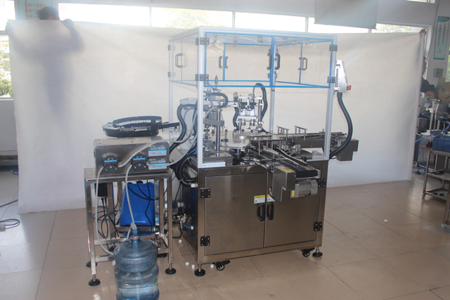 நிரப்பு கேப்பர்