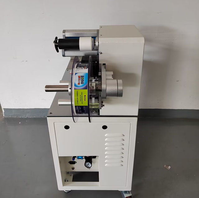 நாய் உணவு பேக்கிங் லேபிளர் (4).jpg