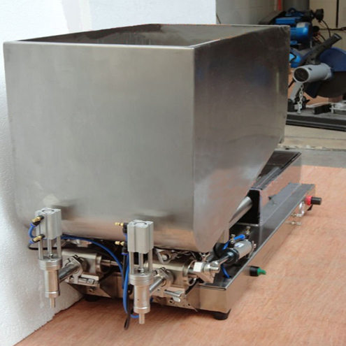 jam filling machinery semi automatic ஜாம் ஃபில்லர் equip.jpg