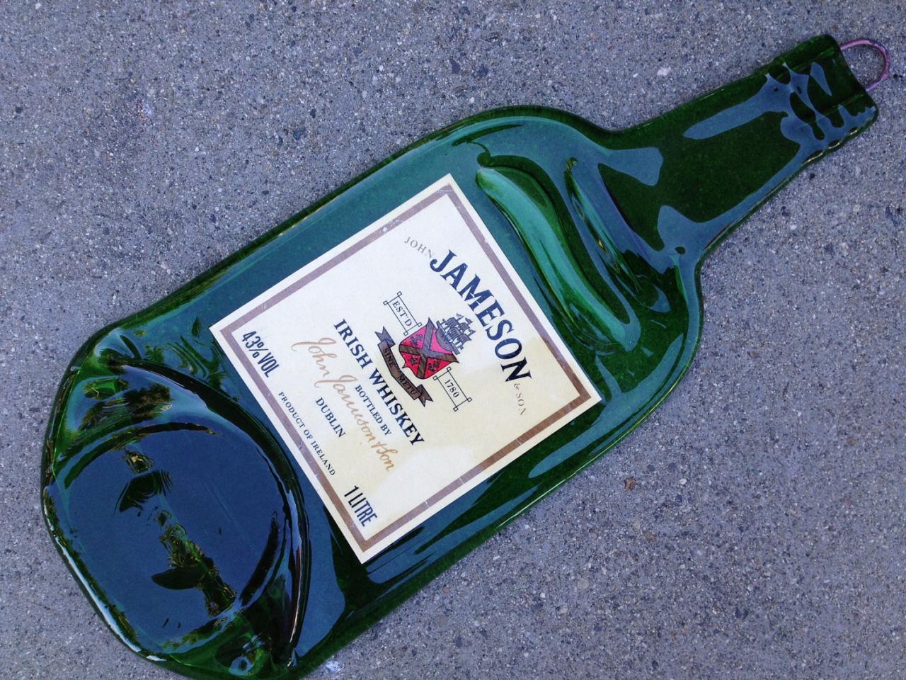 labeling samples தட்டையான பாட்டில்கள்.jpg