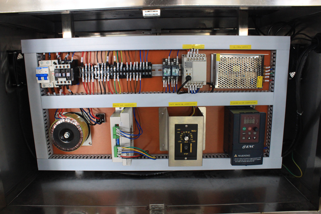 நிரப்புதல் கேப்பிங் இயந்திர கட்டமைப்பு