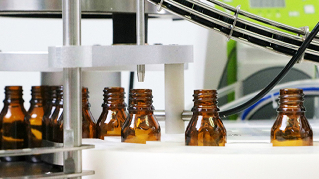 பாட்டில்கள் நிரப்பு கேப்பர் பெஞ்ச்டாப் வகை.jpg