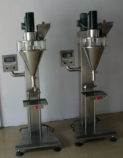 two sets of powder filling machine ready to export இயந்திரங்களை நிரப்புவதற்கான வரிசையில் இரண்டு.jpg