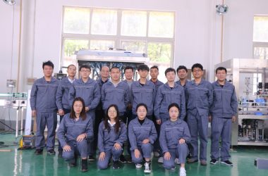 எங்கள் குழு