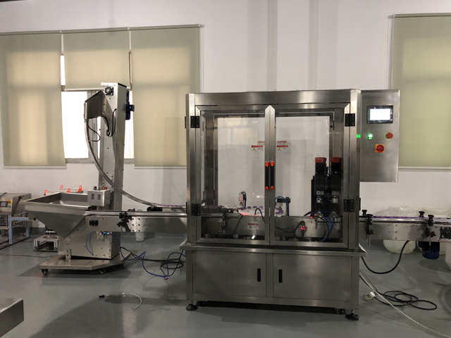 ஒப்பனை ஜாடிகள் capper.JPG